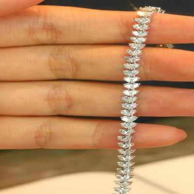 Pulsera de tenis personalizable de 18K con diamante de laboratorio y gota de agua de diamante completo