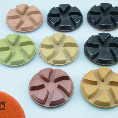 Pads de pulido de diamantes para el acabado profesional de superficies de moldeado por agua de mármol