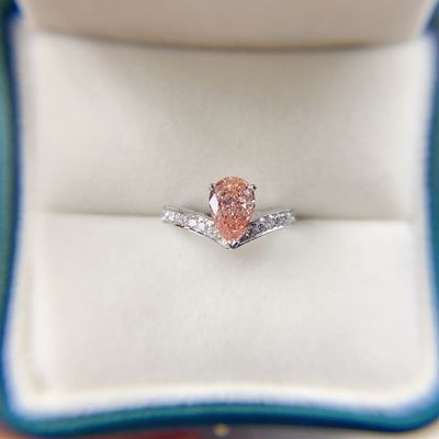 18K Oro Blanco Anillo de diamante Colección de laboratorio personalizable Joyería de diamante con diamantes